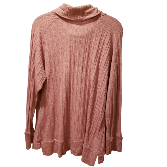 Pink Ribbed Turtleneck Sweater with Cowl Neck - Picture 1 of 4